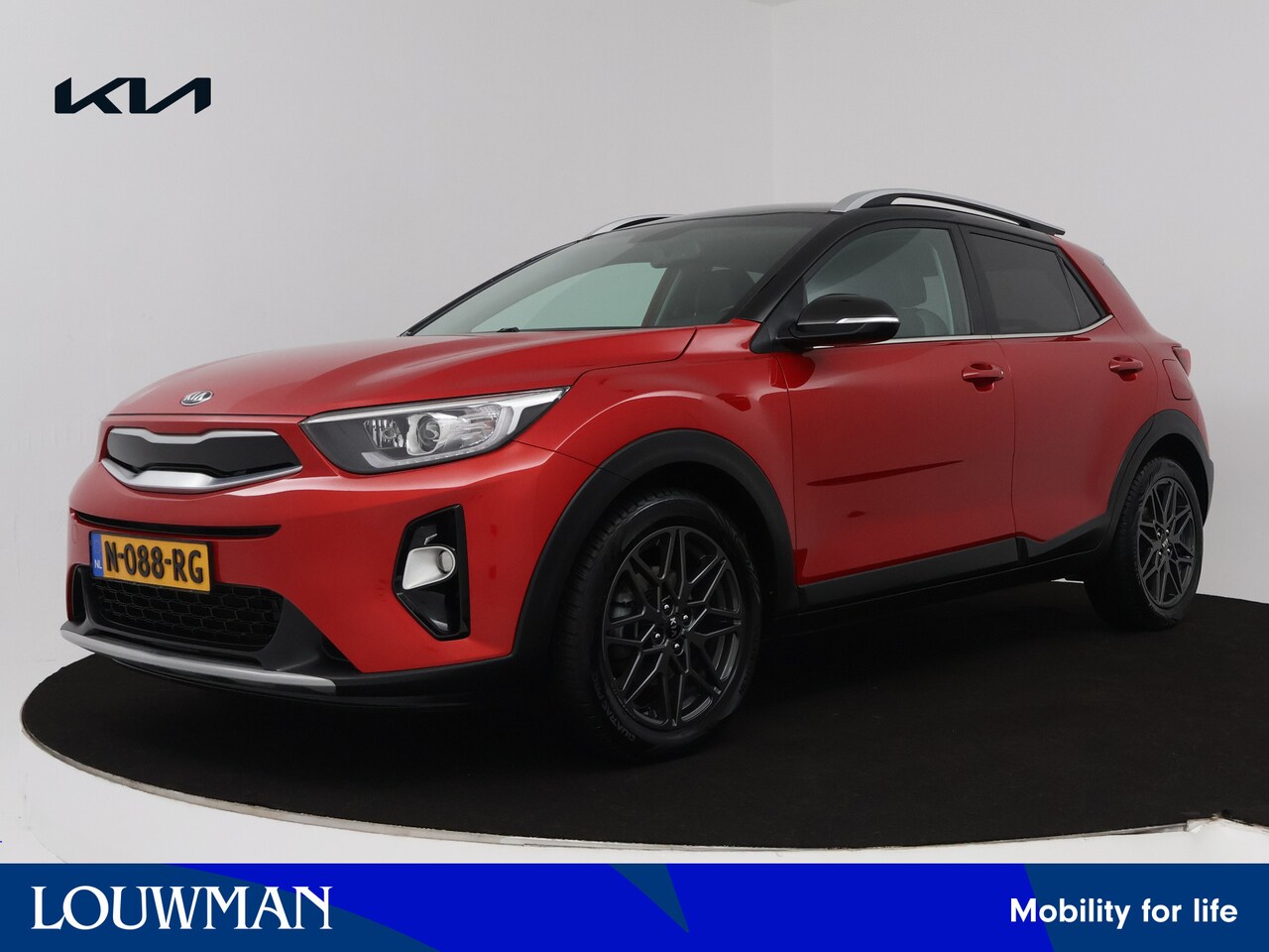 Kia Stonic - 1.0 T-GDi Design Edition | Trekhaak | Camera | Climate Control | Two Tone | - AutoWereld.nl