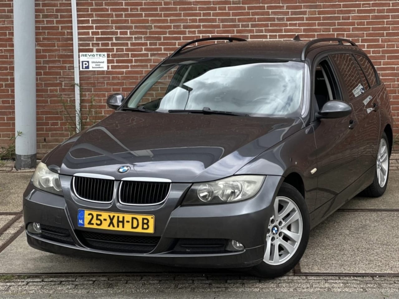 BMW 3-serie Touring - 318i Business L |Clima |CruiseC |Automaat | - AutoWereld.nl