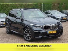 BMW X5 - xDrive30d High Exe. 7p. M Sport / Trekhaak / Panoramadak / Camera / Head-up / Softclose /