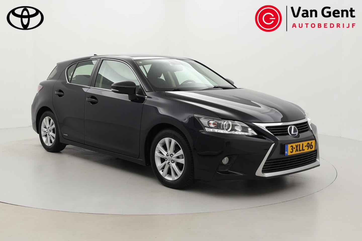 Lexus CT 200h - Business Line | Navigatie | Cruise Control | Clima | Camera | 16 inch | Bluetooth - AutoWereld.nl