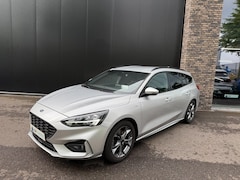 Ford Focus Wagon - 1.0 Eco 125pk ST Line Navi, Trekhaak, Winter pack, Climate control etc. etc