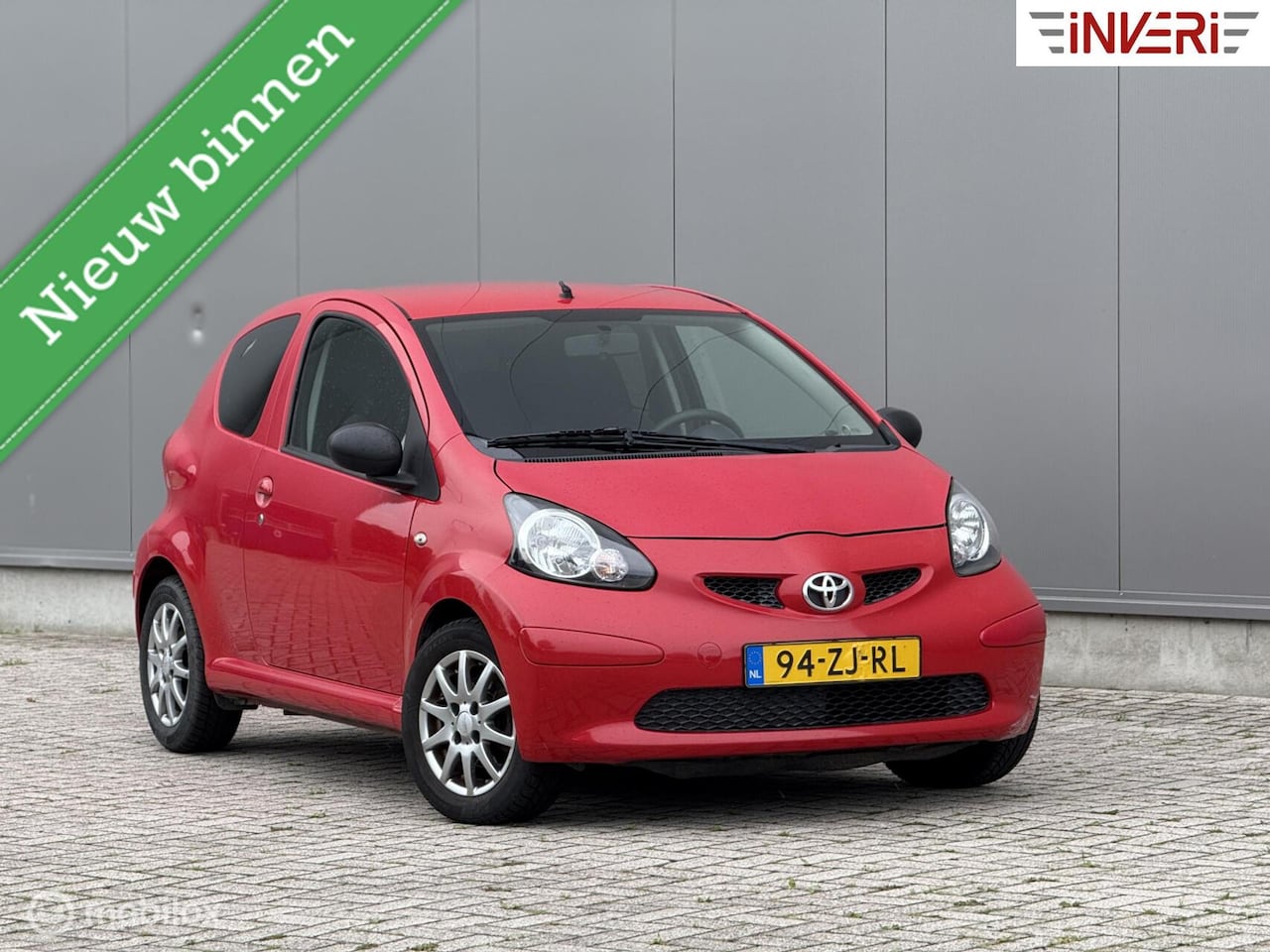 Toyota Aygo - 1.0-12V | Airco | Elektrische ramen | LM Velgen - AutoWereld.nl