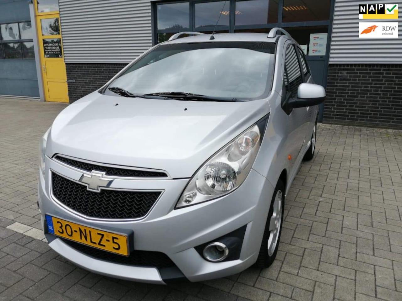 Chevrolet Spark - 1.2 16V LT 1.2 16V LT - AutoWereld.nl