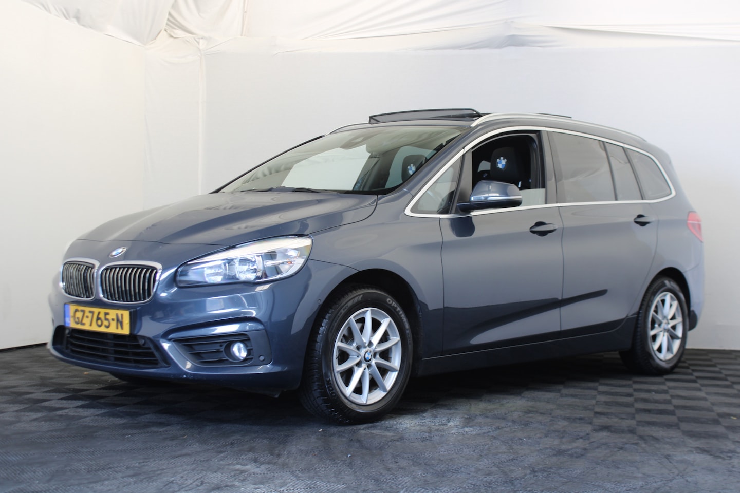 BMW 2-serie Gran Tourer - 216d Corporate Lease Essential 7p. 216d Corporate Lease Essential 7p. |Pano| - AutoWereld.nl