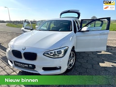 BMW 1-serie - 116i NAP 5D Airco Xenon Nieuwe APK Navi Scherm Velgen Cruise Control