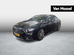 Mercedes-Benz A-klasse - 220 Premium | WORDT VERWACHT | AMG | SFEERVERLICHTING | ACHTERUITRIJCAMERA| STOELVERWARMIN