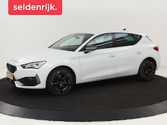 CUPRA Leon - 1.4 e-Hybrid VZ | 245pk | Leder | Stoel & stuurverwarming | Adaptive cruise | Memory | Cam