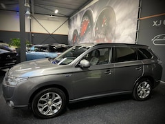 Mitsubishi Outlander - 2.0 PHEV Instyle+ 4WD PANODAK ACC NAP LEER NAVI