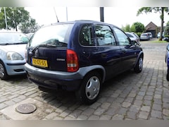 Opel Corsa - 1.4i - 8V Strada 5 drs apk 19-11-2025 goed rijdend 163 dkm N.A.P