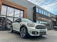 MINI Countryman - 2.0 Cooper S E ALL4 John Cooper Works aut 220pk/Camera/19"Jcw/Navi/Led