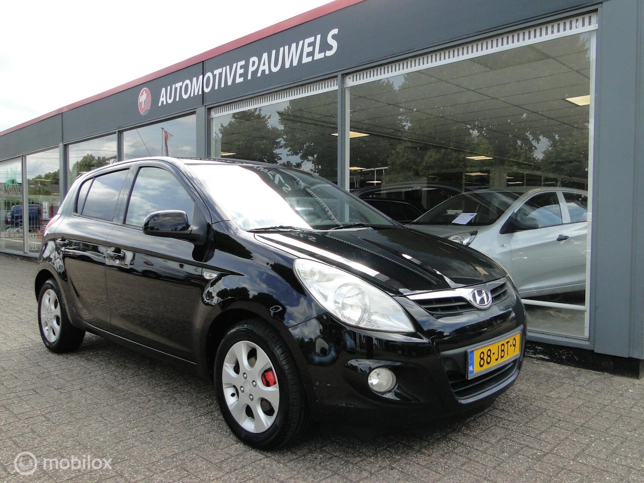 Hyundai i20 - 1.4i, schakel, benzine 223109 km - AutoWereld.nl