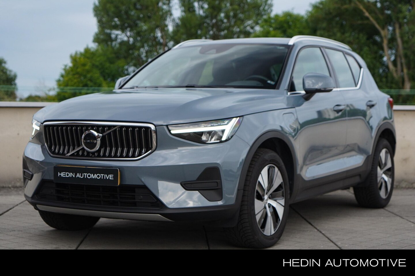 Volvo XC40 - 1.5 T4 Plug-in hybrid Plus Bright Adaptieve Cruise Control | Navigatie | Parkeercamera Ach - AutoWereld.nl