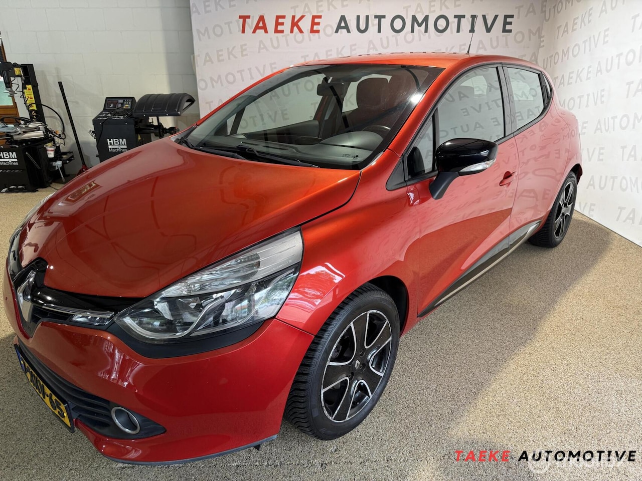 Renault Clio - 0.9 TCe ECO Night&Day Airco/Navi/Nap/Apk - AutoWereld.nl
