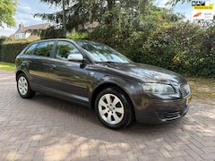 Audi A3 Sportback - 2.0 FSI Attraction AUTOMAAT #5 Deurs