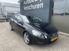 Volvo V60 - 1.6 T3 Kinetic trekhaak leer navi clima