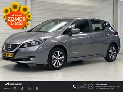 Nissan LEAF - Acenta 40 kWh / Eerste Eigenaar / Dealer Onderhouden / SOH Accu 93% / Navigatie / Stoel- e