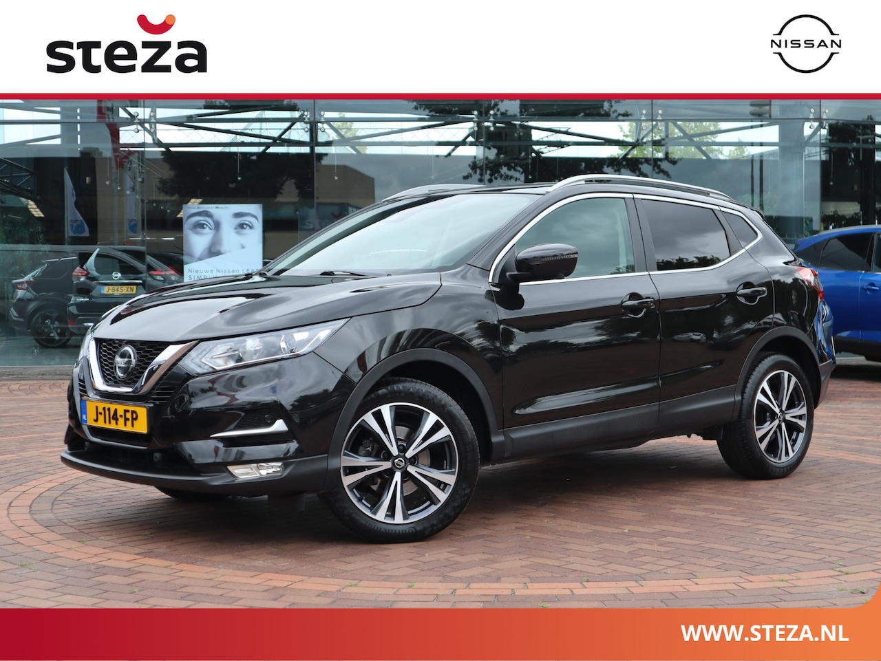Nissan Qashqai - 1.3 DIG-T N-Connecta / Navigatie / Panorama / Trekhaak - AutoWereld.nl