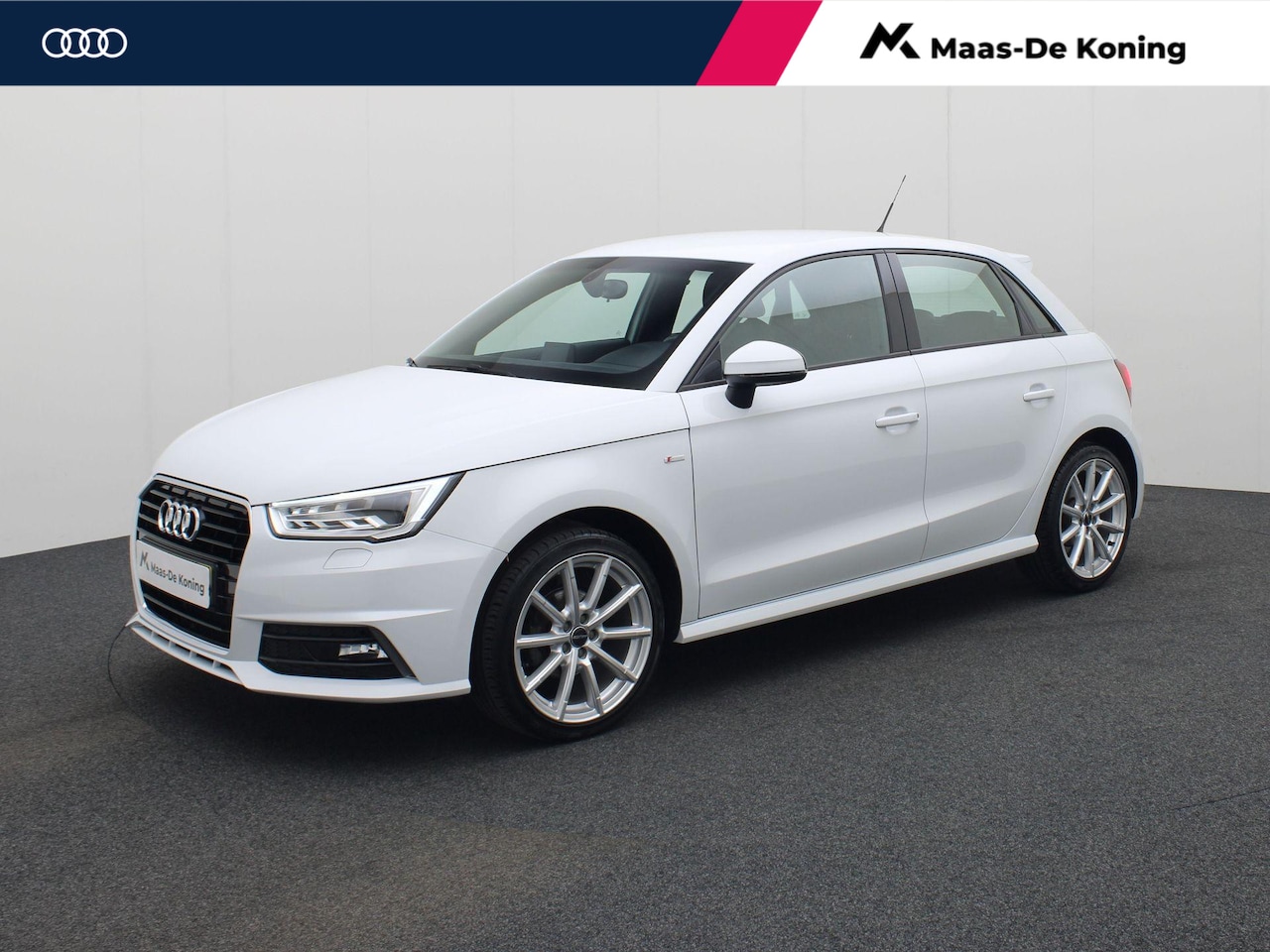 Audi A1 Sportback - 1.0 TFSI/95PK Advance Sport · Navigatie · Trekhaak · Leder/stof - AutoWereld.nl