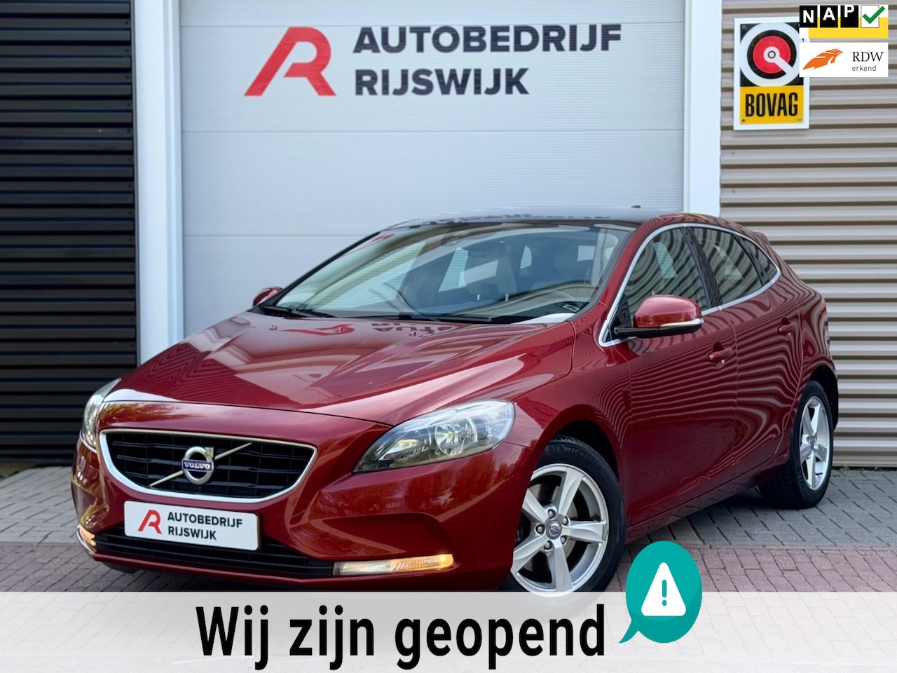 Volvo V40 - 1.6 T4 Momentum Camera/Navi - AutoWereld.nl