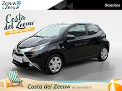 Toyota Aygo - 1.0 VVT-i x-play Unieke km stand | Navigatie | Achteruitrijcamera | Airco |