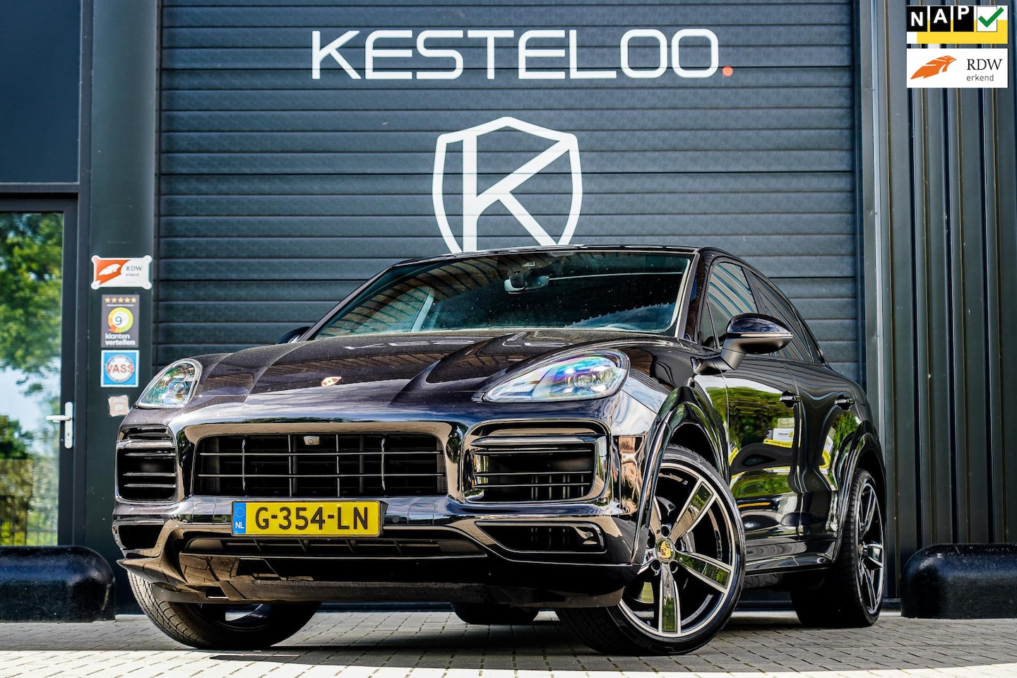 Porsche Cayenne Coupé - 3.0 E-Hybrid TREKHAAK/PANO/ACC/1E EIG/DEALER ONDERH./FULL OPTION - AutoWereld.nl