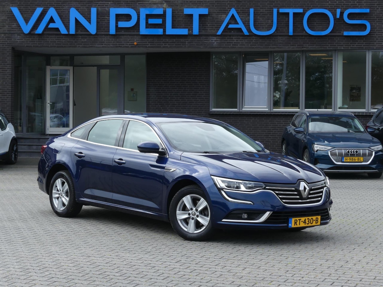 Renault Talisman - 1.6 TCe 150PK EDC Zen / Carplay / Massagestoel - AutoWereld.nl