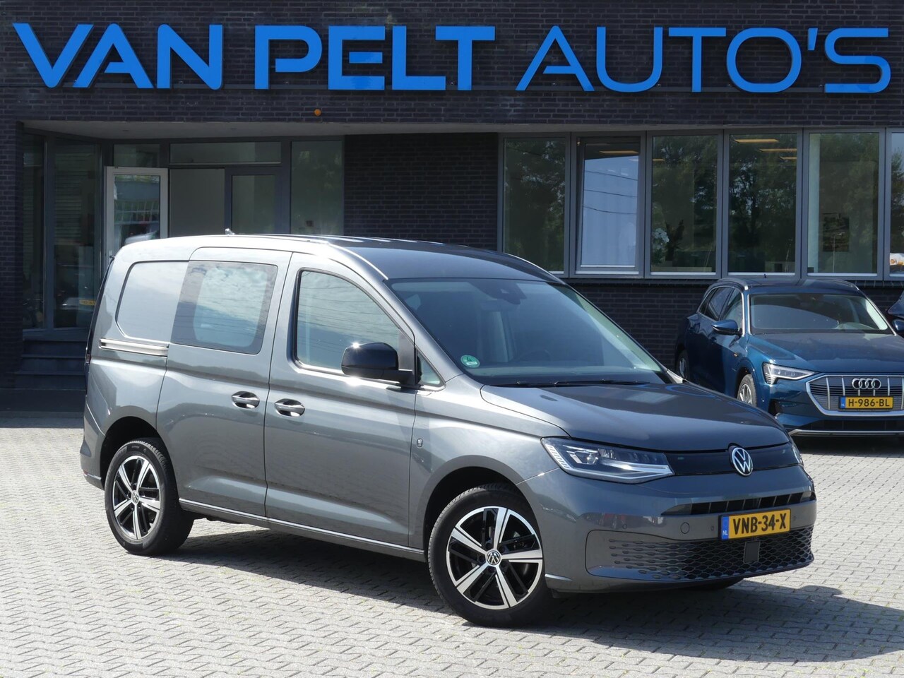 Volkswagen Caddy Cargo - 2.0 TDI 102PK 1st Edition / MARGE / KLEP - AutoWereld.nl