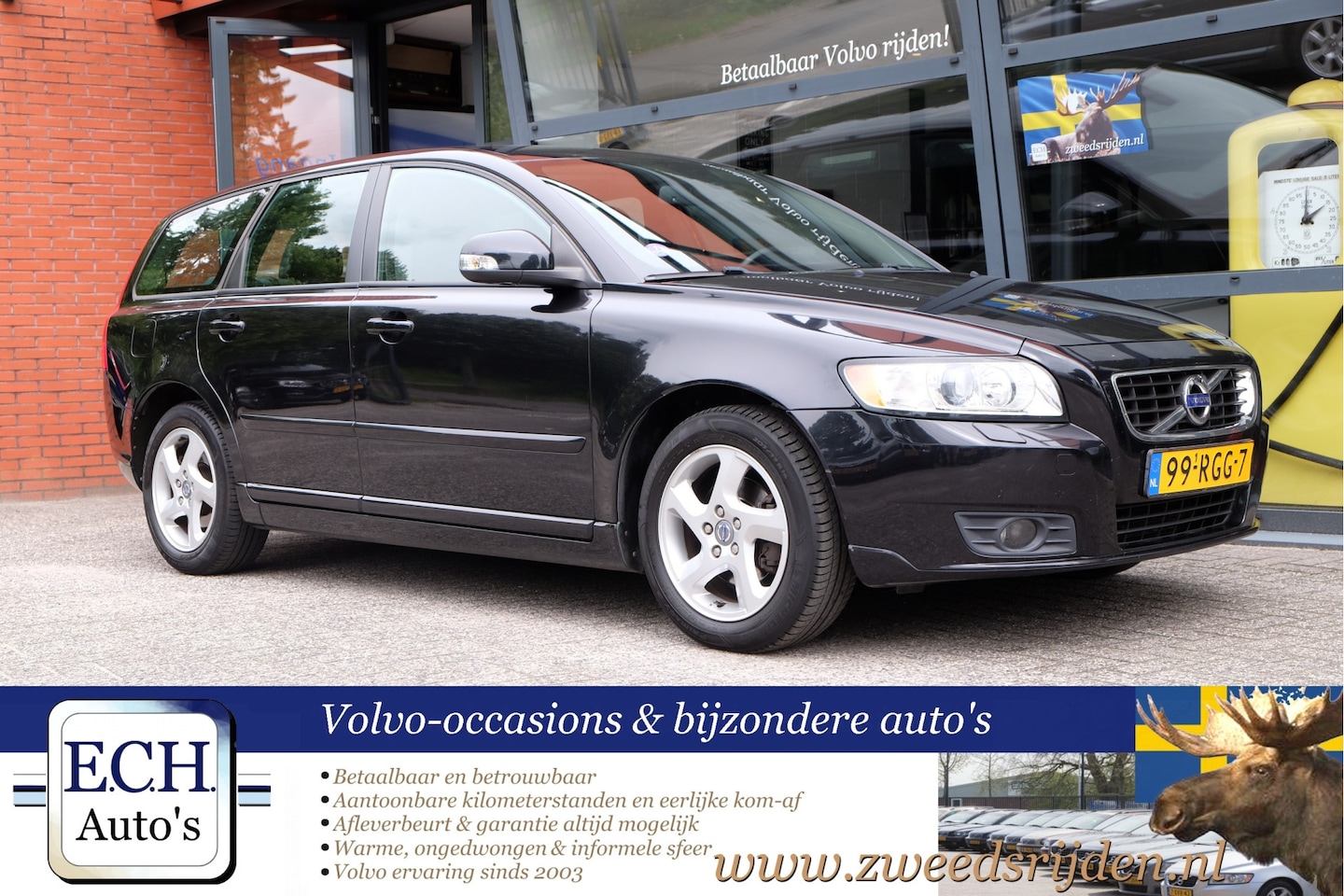 Volvo V50 - 2.0 Sport 2.0 145 pk Sport, Stoelverwarming, Xenon, Bluetooth, Trekhaak - AutoWereld.nl