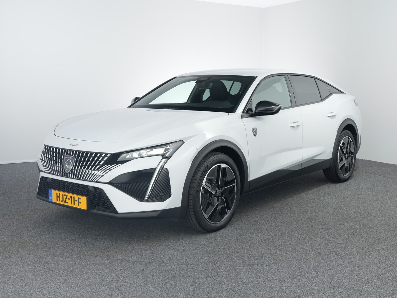 Peugeot 408 - 1.2 Hybrid 145 e-DCS6 GT | 19"LM velgen | 360 Vision & Drive Assist Pack | Keyless entry - AutoWereld.nl