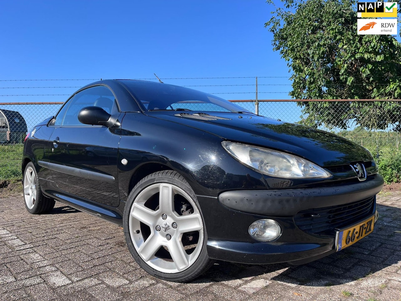 Peugeot 206 CC - 2.0-16V Cabriolet Leder - AutoWereld.nl