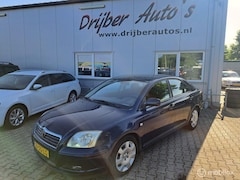 Toyota Avensis - 2.0 VVTi Executive
