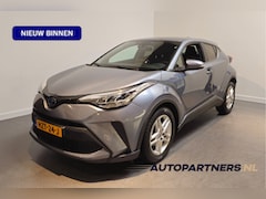 Toyota C-HR - 1.8 Hybrid Dynamic - Stoelverwarming - Apple Carplay/Android auto - Adpative Cruisecontrol