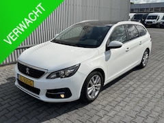 Peugeot 308 SW - 1.2 PureTech Blue*ECC*CRUISE*NAVI*PANO*HAAK