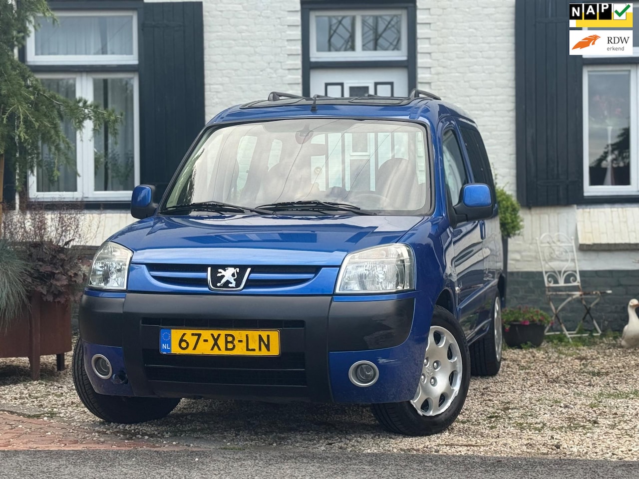 Peugeot Partner MPV - 1.6-16V Zenith 4|Pano|Airco|5-Persoons|Trekhaak| - AutoWereld.nl