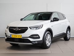 Opel Grandland X - 1.2 Turbo Automaat Business Executive | Navigatie | AGR | Parkeersensoren | Climate Contro