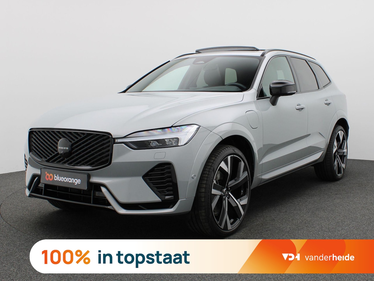 Volvo XC60 - 2.0 T6 Plug-in hybrid AWD Plus Black Edition 350PK Facelift, Trekhaak inklapbaar, Panorama - AutoWereld.nl