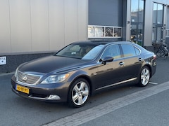 Lexus LS 460 - President