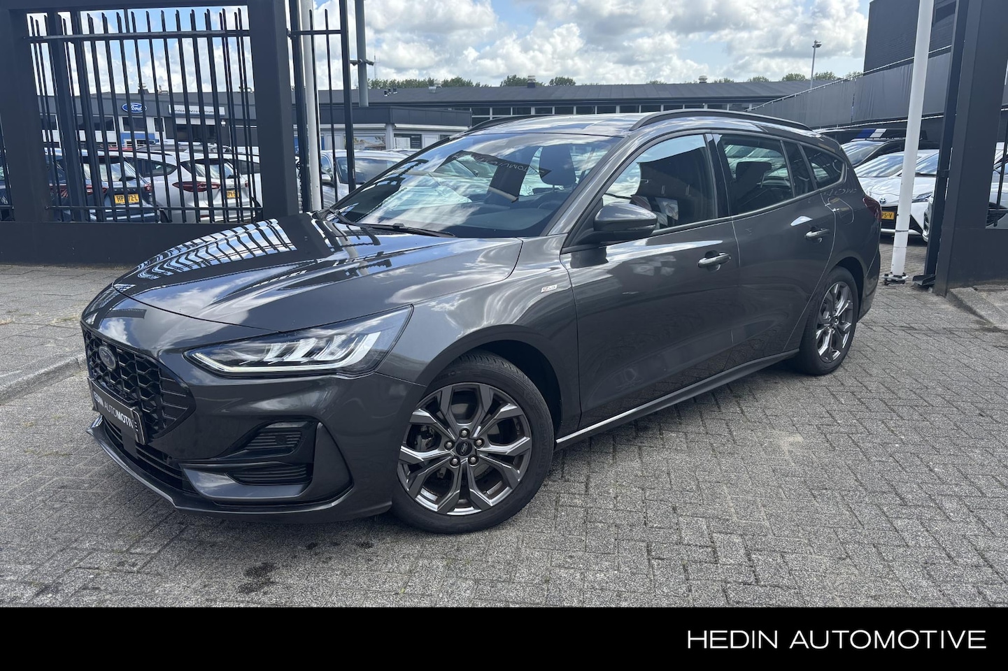 Ford Focus Wagon - 1.0 EcoBoost Hybrid ST Line Wagon | Automaat | SYNC 4 - AutoWereld.nl