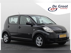 Daihatsu Sirion 2 - 1.3-16V Prestige Airco, PDC, Elektr. Pakket, Isofix, LM Velgen