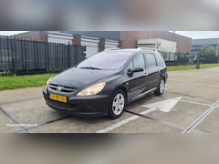 Peugeot 307 SW - 2.0-16V Pack Peugeot 307 7persoons AIRCO Apk 24-6-2026