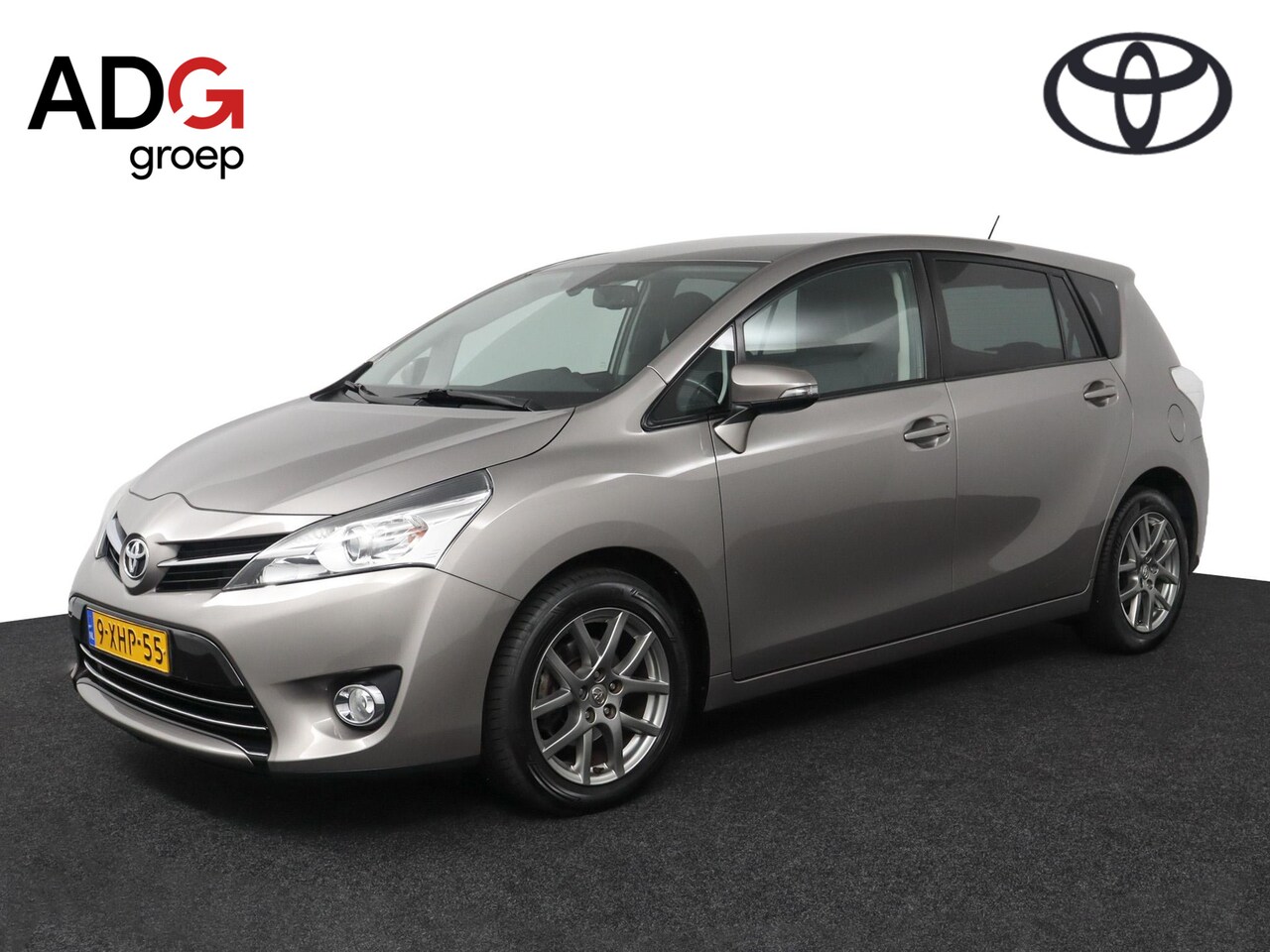 Toyota Verso - 1.8 VVT-i Business | Climate control | Lichtmetalen velgen | Trekhaak | Stoelverwarming | - AutoWereld.nl