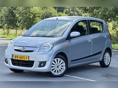 Daihatsu Cuore - 1.0 Premium