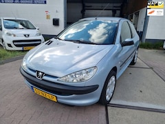 Peugeot 206 - 1.4 Pop' Art