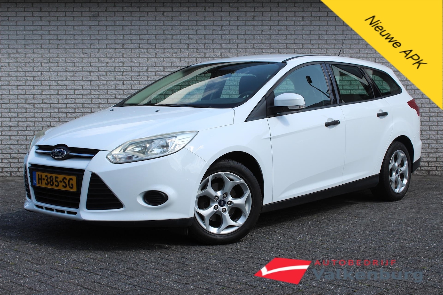 Ford Focus - 1.0 EcoBoost 100pk Edition | Trekhaak - AutoWereld.nl