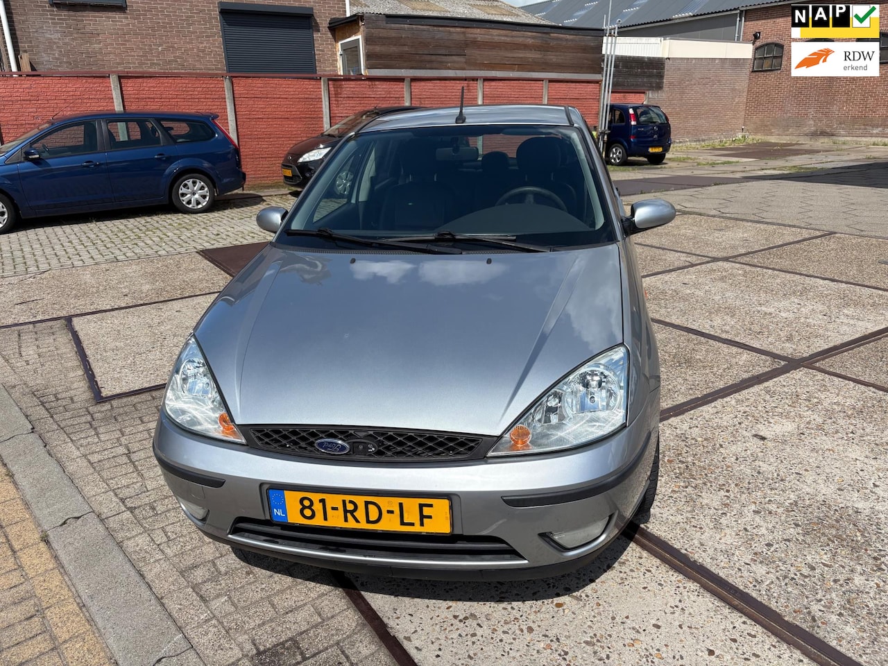 Ford Focus - 1.6-16V Futura 1.6-16V Futura - AutoWereld.nl