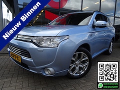 Mitsubishi Outlander - 2.0 PHEV Intense + | 4WD | 203 PK | TREKHAAK | AUTOMAAT |