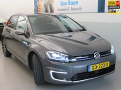 Volkswagen e-Golf - VII E-Golf #12Mnd. Garantie#Warmtepomp#Virtual Cockpit#Orig. NL#Navi#17"#1e Eigenaar#Etc