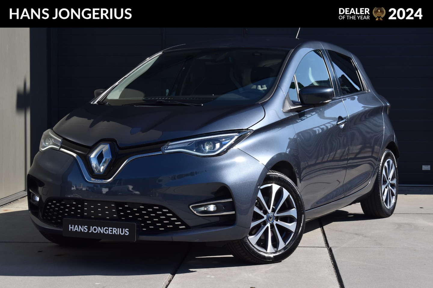 Renault Zoe - R135 Intens 52 kWh | INCL. ACCU | CAMERA | STUUR/STOELVERWARMING | NAVI | CRUISE CONTROL | - AutoWereld.nl