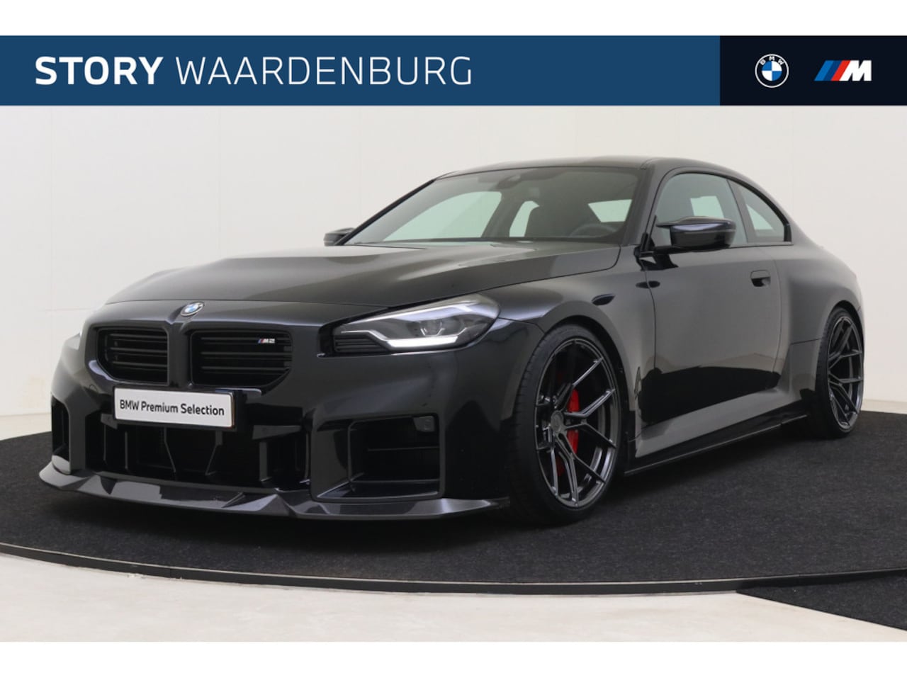 BMW 2-serie Coupé - M2 Automaat / Akrapovic Uitlaat / M Carbon kuipstoelen / M Drive Professional / Harman Kar - AutoWereld.nl