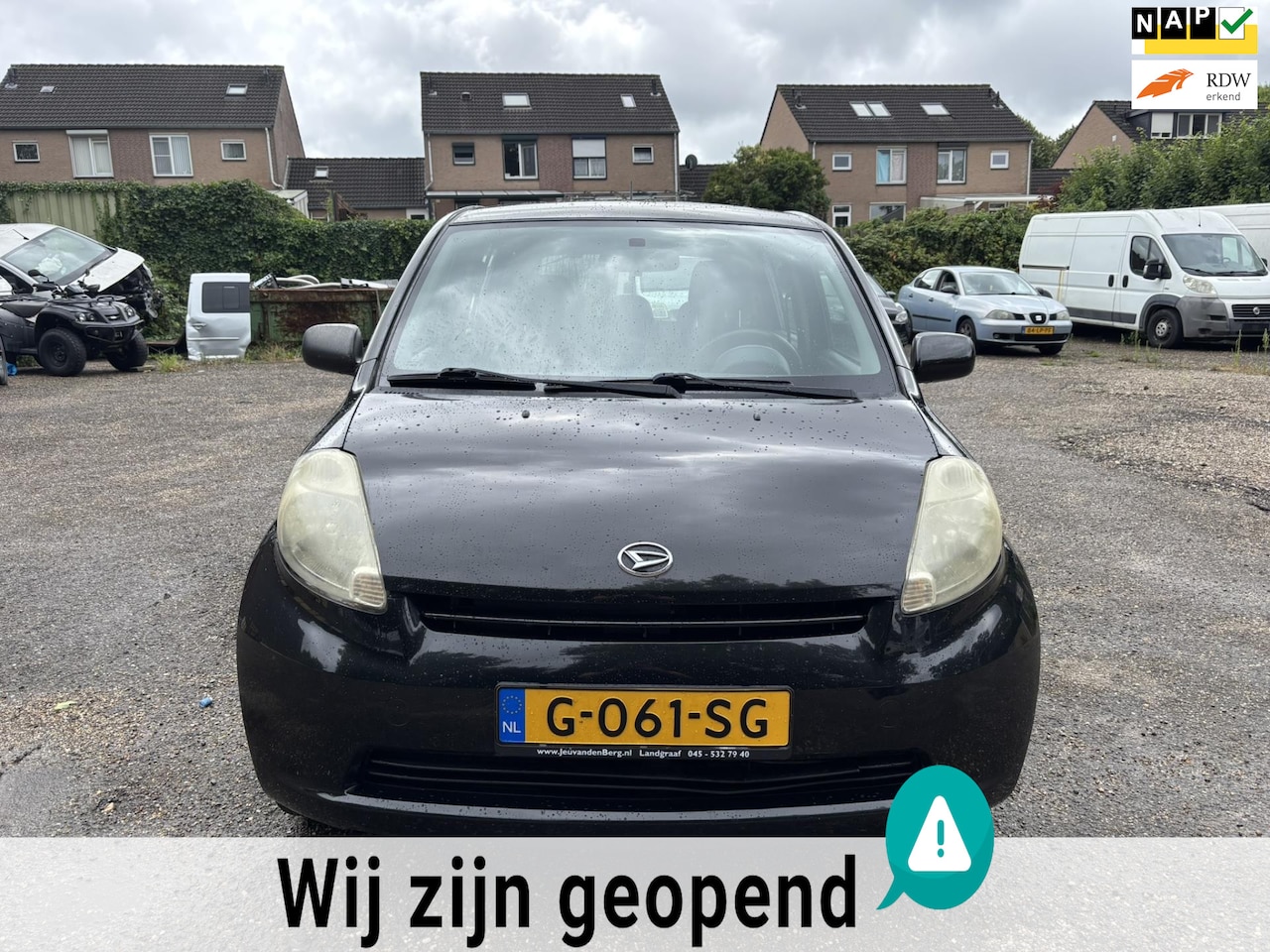 Daihatsu Sirion 2 - 1.0-12V Trend 1.0-12V Trend - AutoWereld.nl